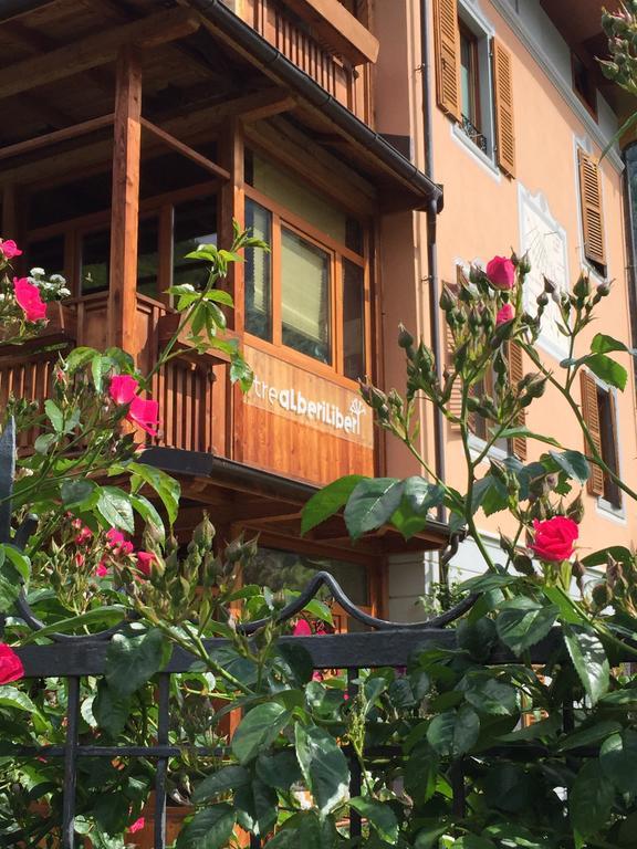 Tre Alberi Liberi Bed & Breakfast Alagna Valsesia Exterior photo